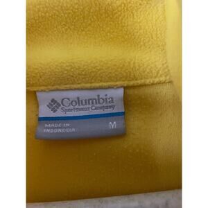 COLUMBIA l/sleeve 3/4 zip fleece in yellow gold and purple, $18, Size M, B53